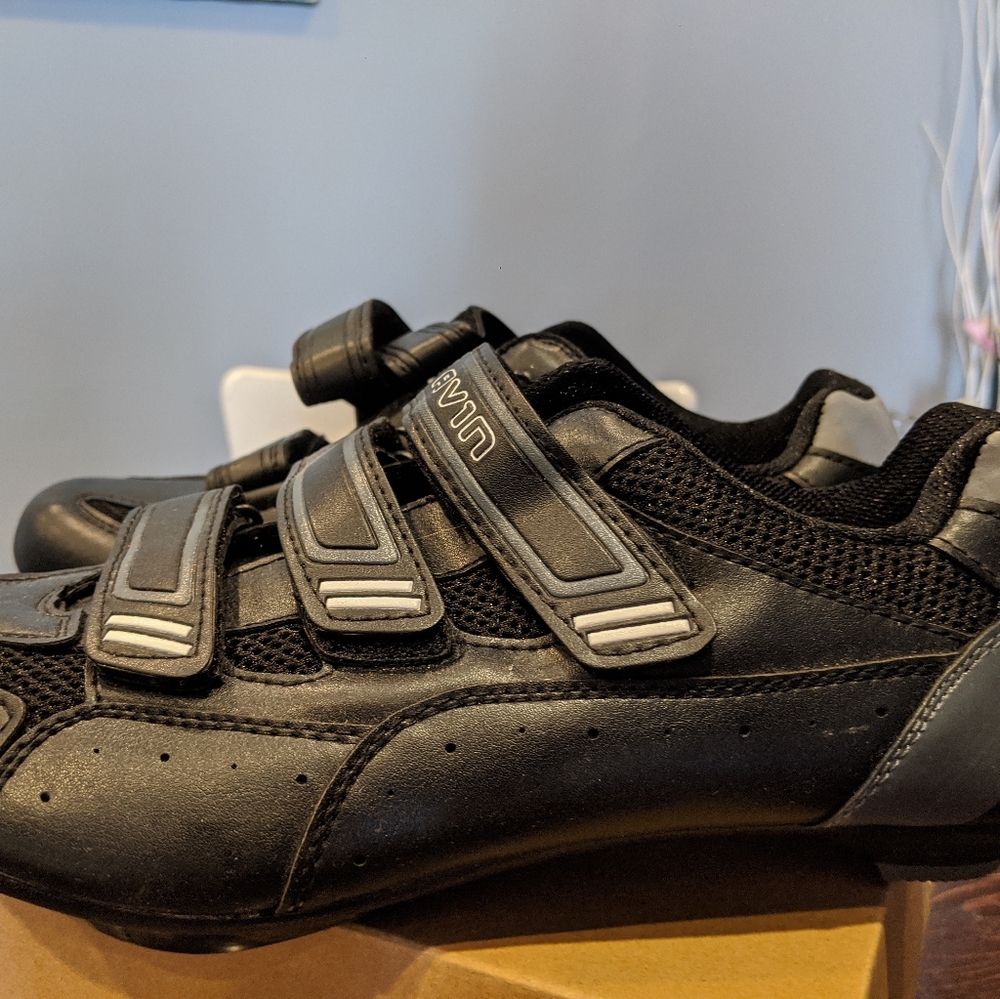 Gavin brand spin/cycling shoe